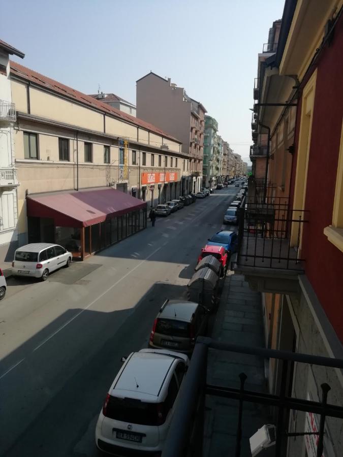 Ferienwohnung Casa Bumbunin, Vicino Al Centro E Al Politecnico Turin Exterior foto